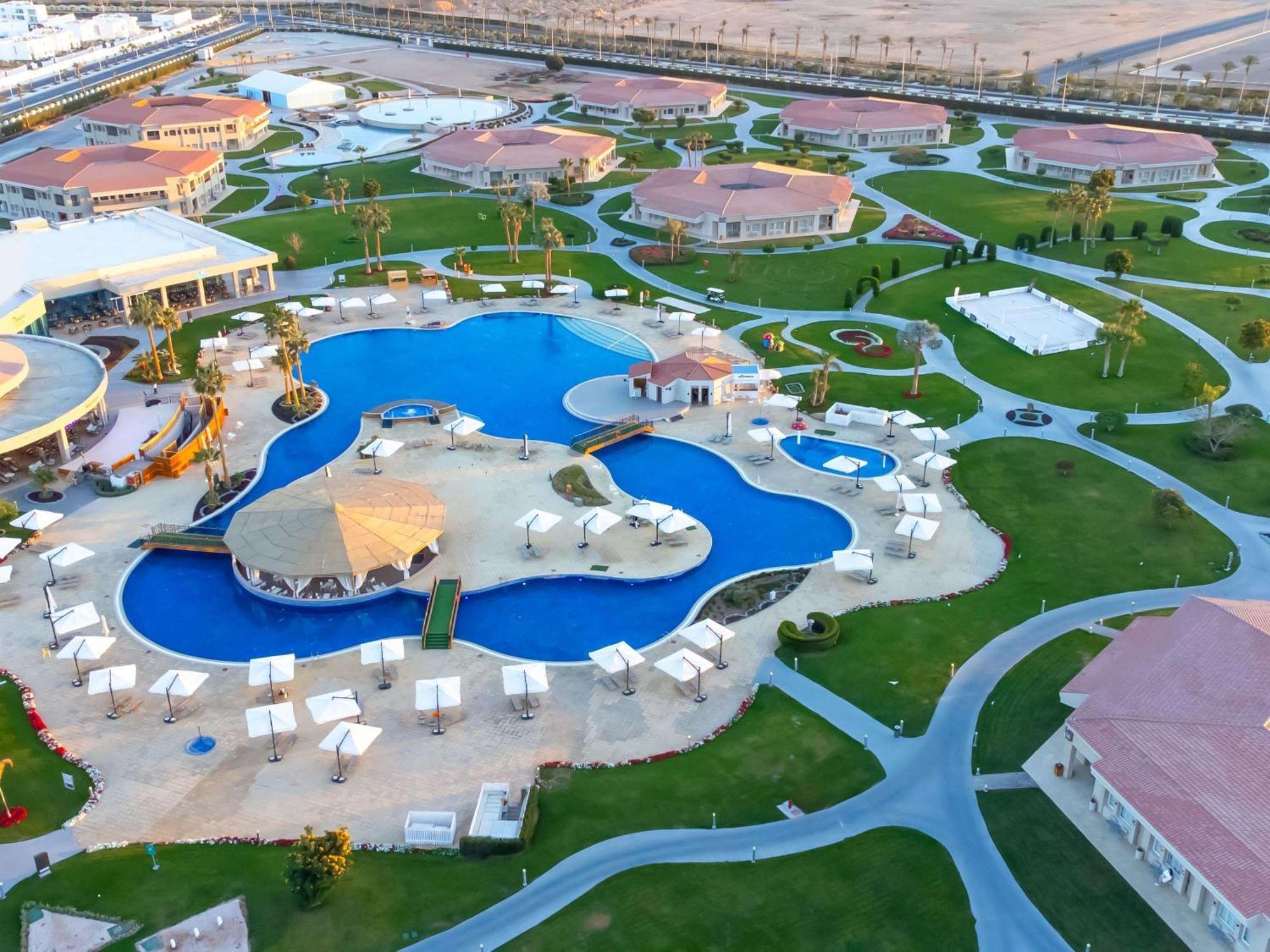 Pickalbatros Golf Luxury Suites Шарм ел-Шейх Екстериор снимка