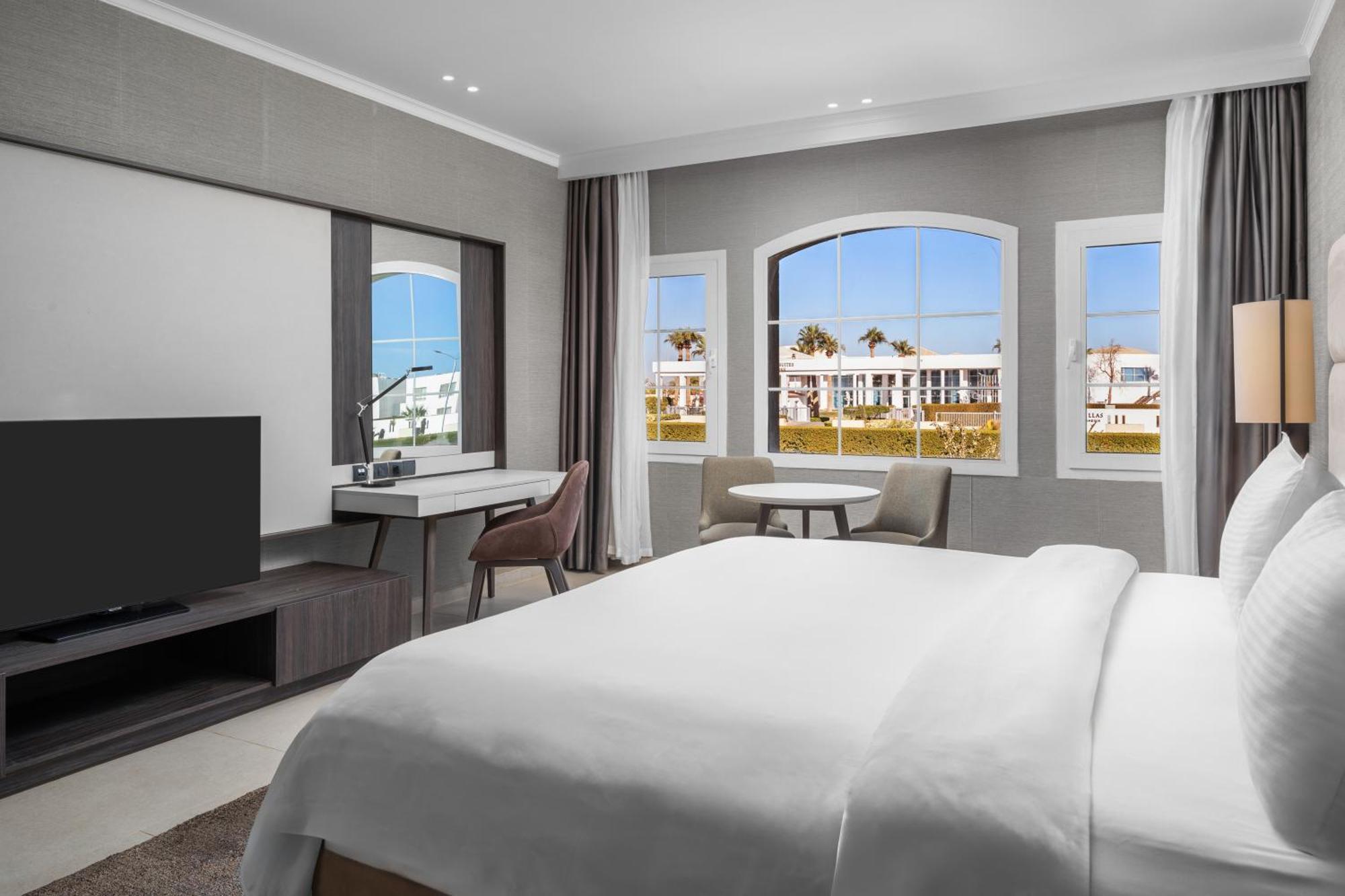 Pickalbatros Golf Luxury Suites Шарм ел-Шейх Екстериор снимка